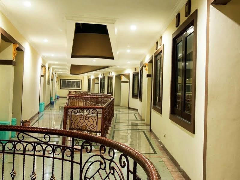 Amellia Pasteur Hotel Бандунг Екстер'єр фото